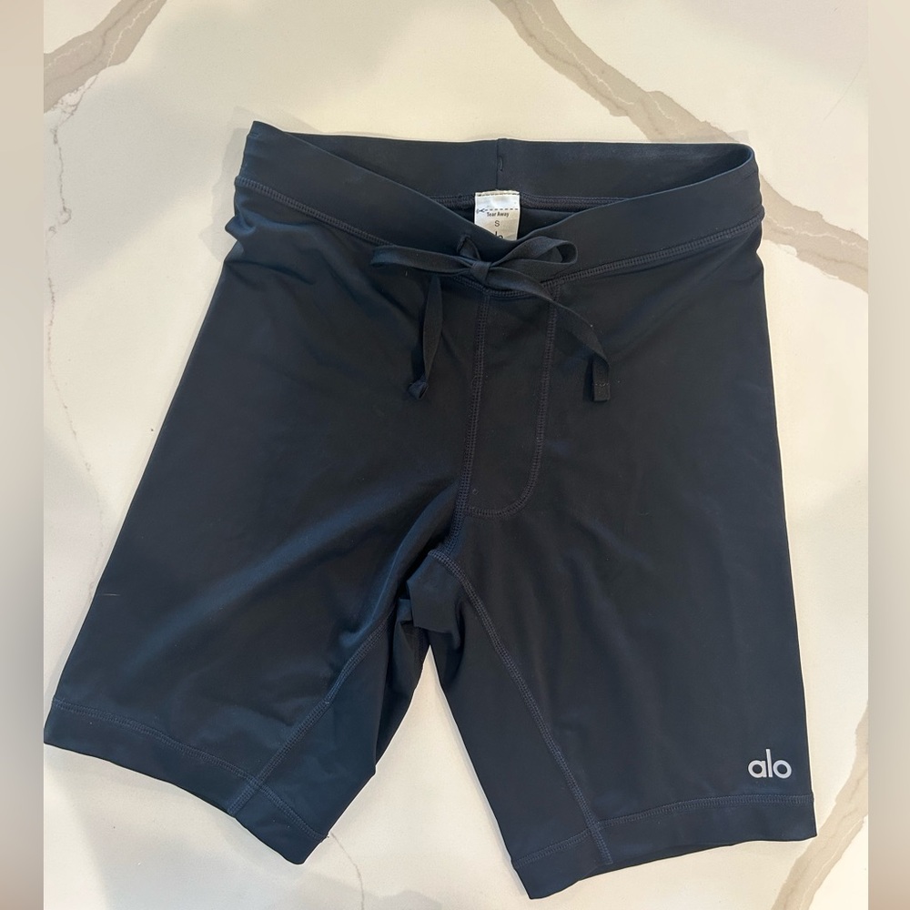 ALO Yoga Black Performance Shorts